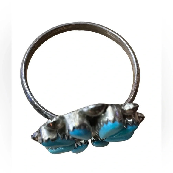 Native Zuni Turquoise Cluster Sterling Silver Ring (6.5) - Picture 5 of 8